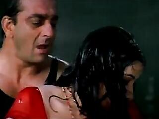 Manisha making love thither Sanjay Dutt